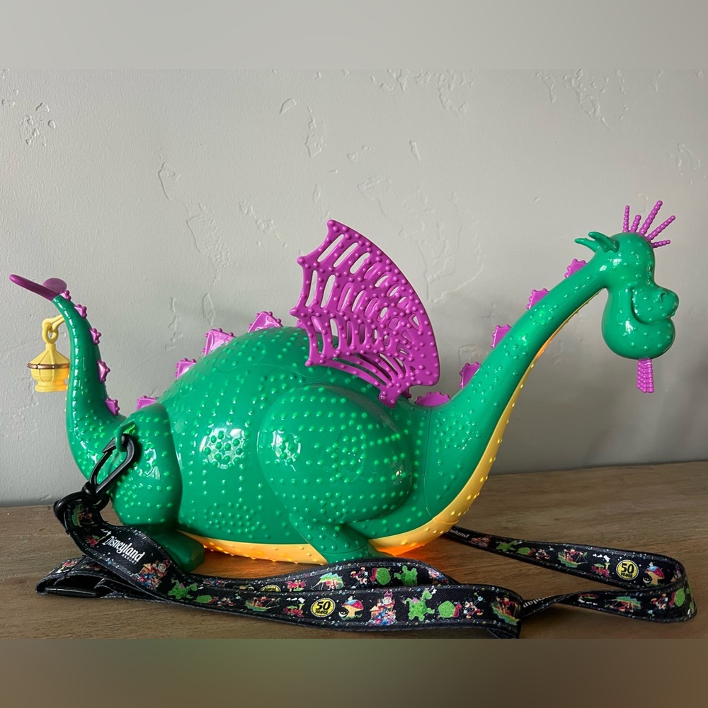 Disney Elliot Electrical Parade Popcorn Bucket